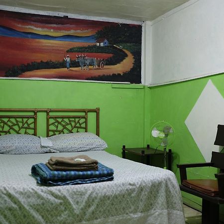 Hostal Del Este Santa Fe Сан-Хосе Экстерьер фото