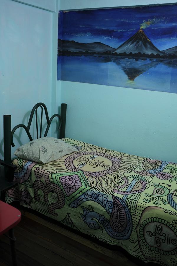 Hostal Del Este Santa Fe Сан-Хосе Экстерьер фото